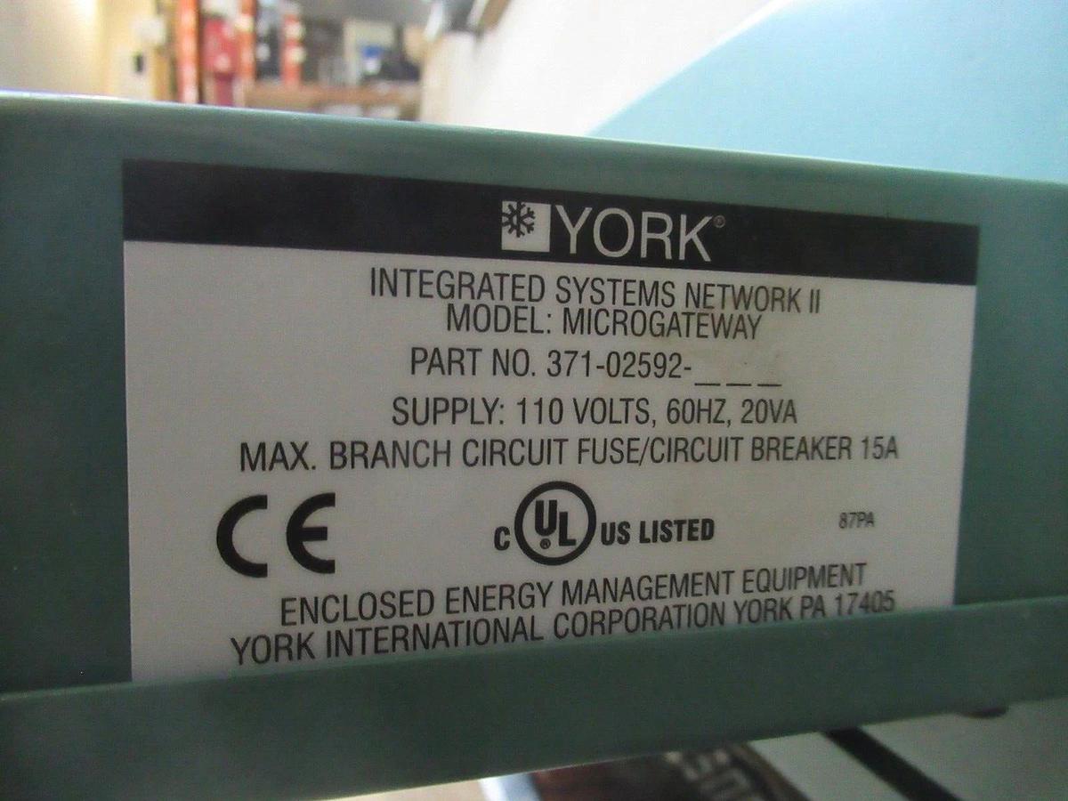 Used YORK CENTRIFUGAL CHILLER MILLENIUM OPTIVIEW CONTROL CENTER 371-02448-101