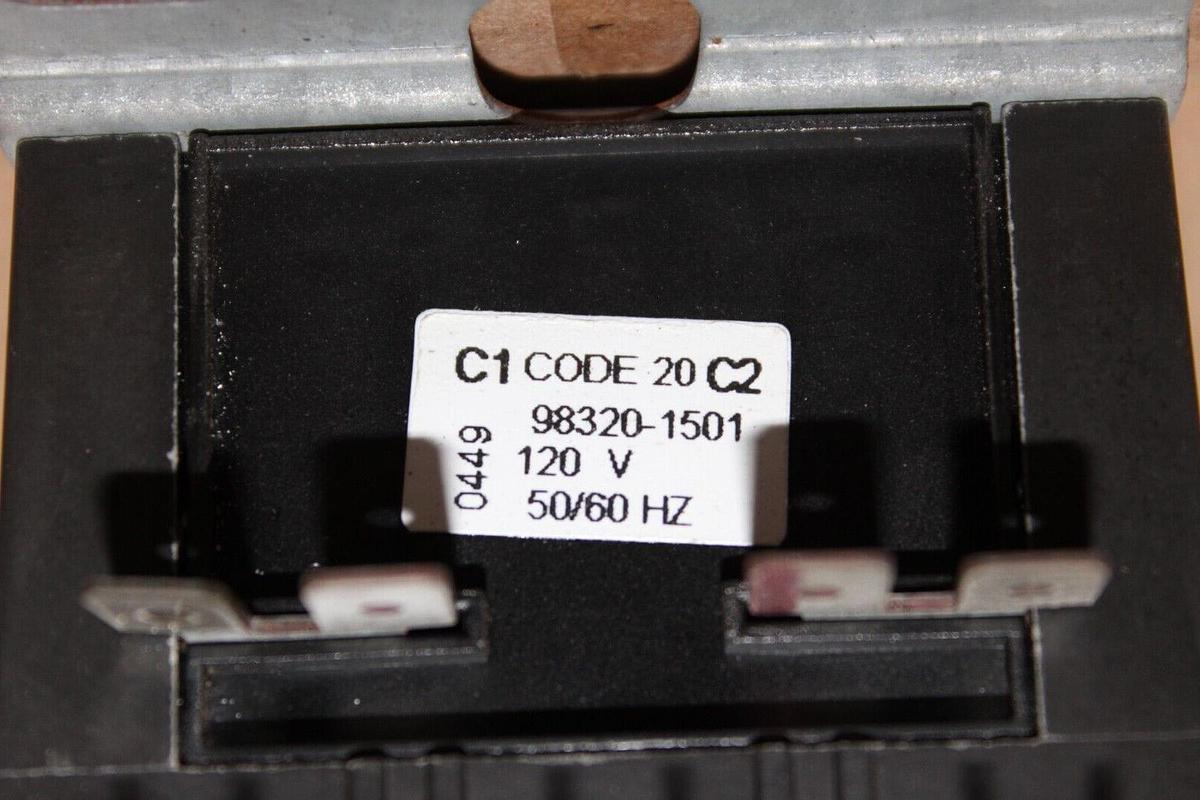 Used PRODUCTS UNLIMITED CONTACTOR 30A 600V 20HP 120V COIL 3100-30T928WA HN53CC115