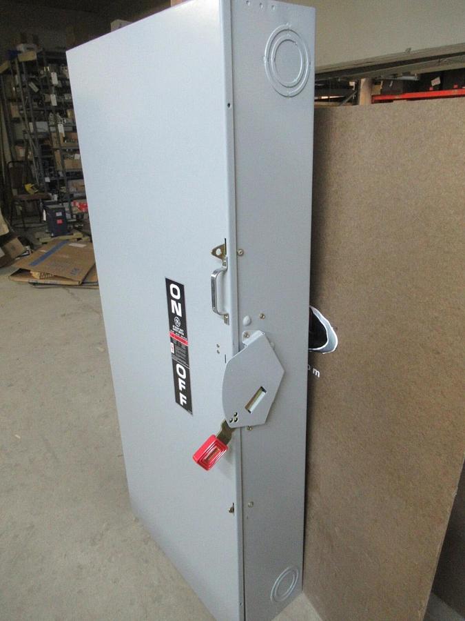 NIB GE 400 AMP HEAVY DUTY SAFETY SWITCH TH3365 TYPE 1 3-POLE 350 HP 600 V
