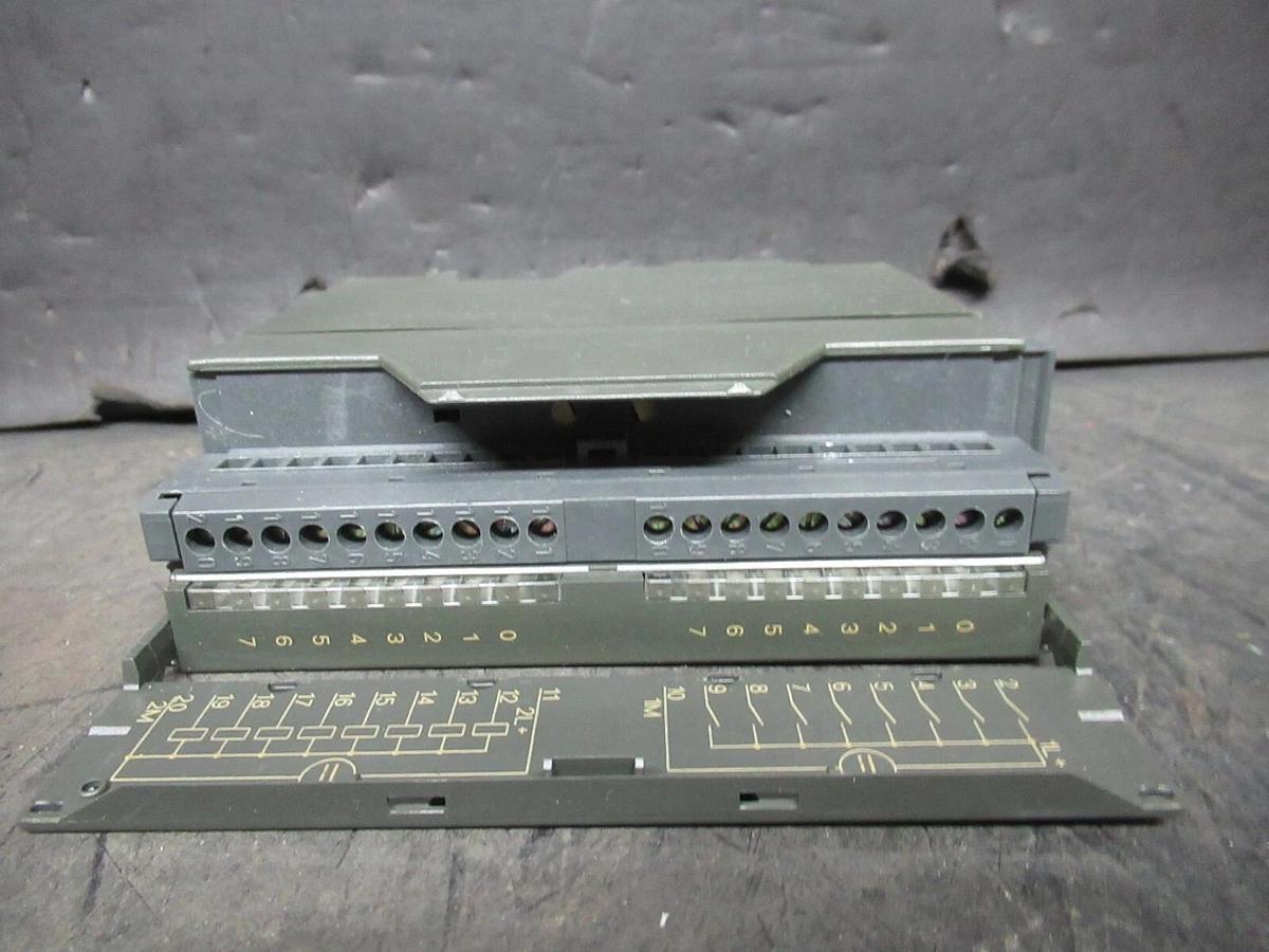 Used SIEMENS SIMATIC S7 DIGITAL I/O MODULE 6ES7-323-1BH01-0AA0 **WARRANTY**