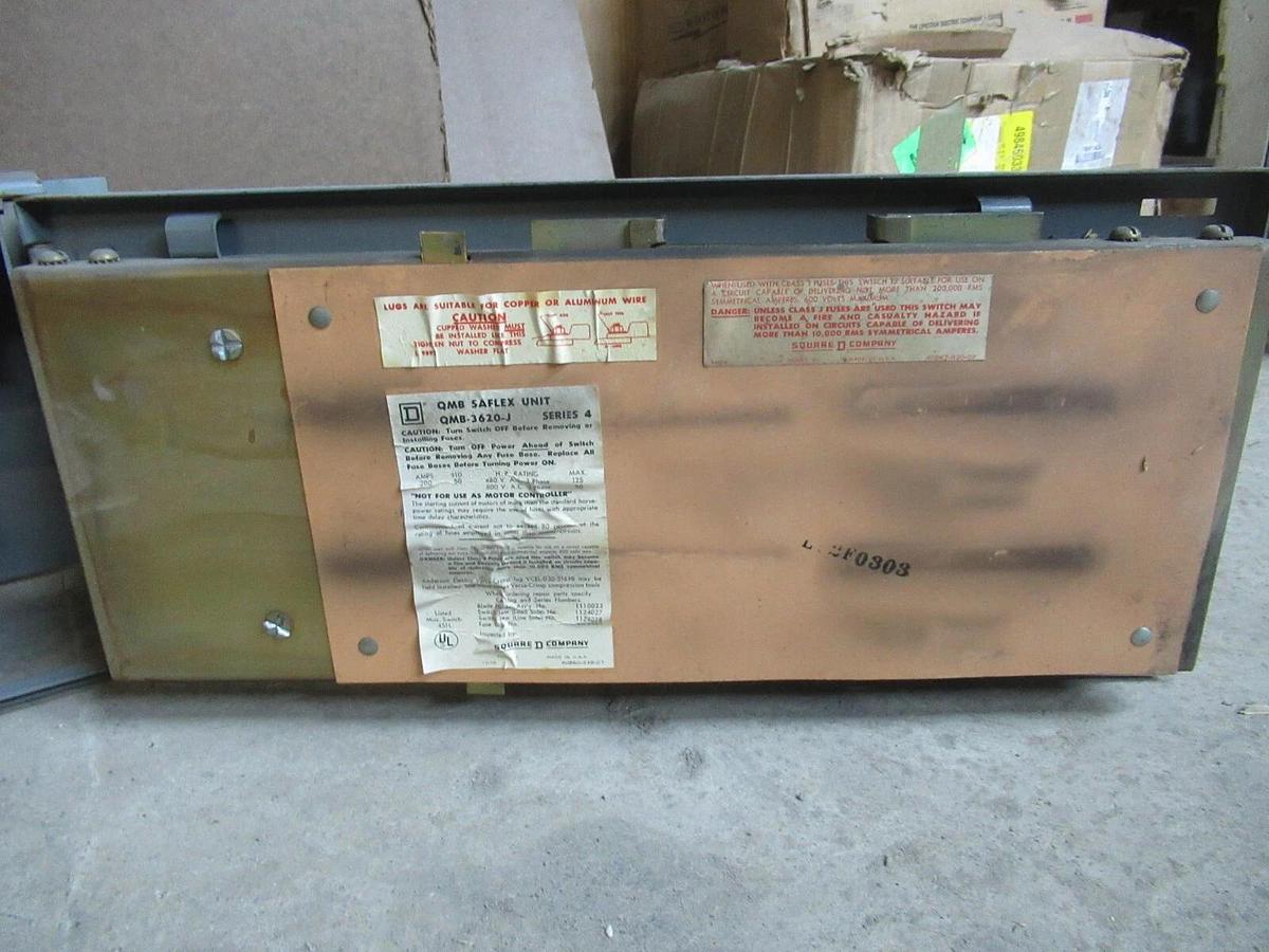 Used SQUARE D QMB SAFLEX UNIT QMB-3620-J 200 AMP 600 VAC 3-POLE 3-PHASE 125 HP