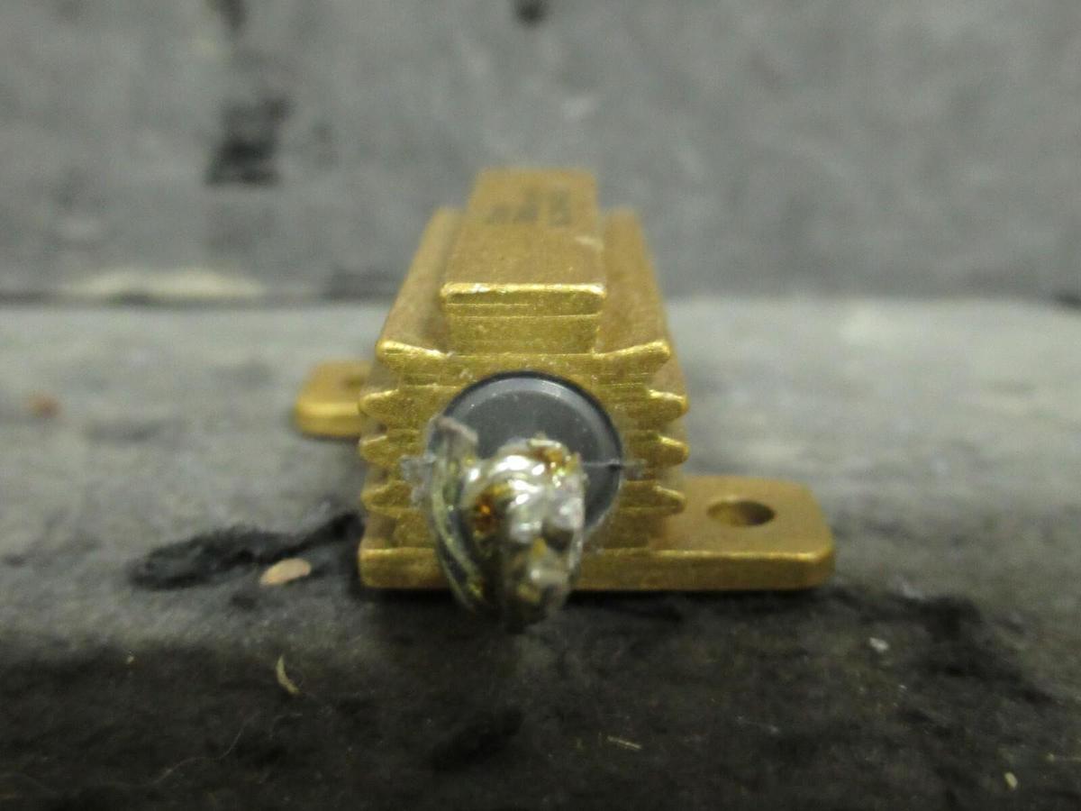 Used (6 QTY) VISHAY DALE RH-25 25 WATT 0.5 OHM ALUMINUM POWER RESISTORS MI9402 1%