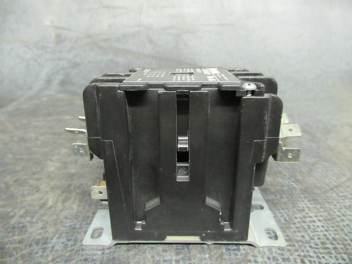 Used FURNAS DEFINITE PURPOSE CONTACTOR 42AF35AJASP 15 AMP 600V 124501P1