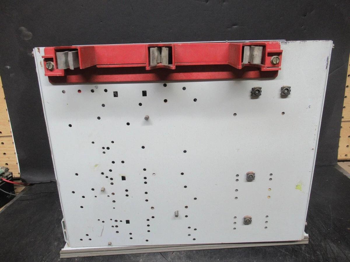 Used CUTLER HAMMER MOTOR STARTER CONTROL MODEL: 2100 12" W/ AE16ANS0 NEMA SIZE 0 3AMP