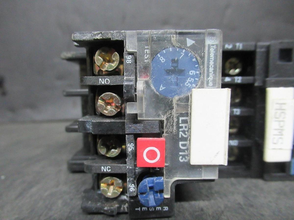 Used TELEMECANIQUE STARTER LC1D1206 W/ OVERLOAD RELAY LR2-D1312 25 AMP 600 VAC 10 HP
