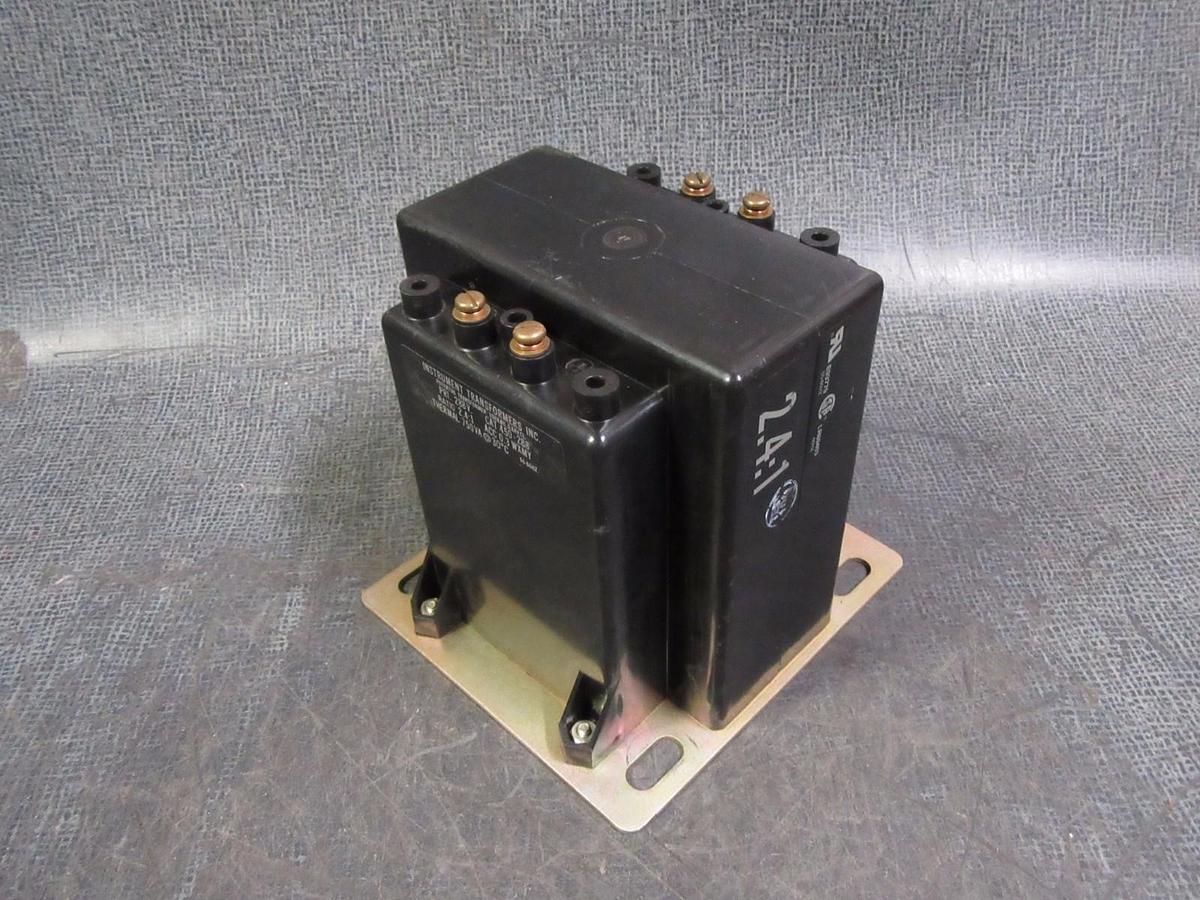 Used INSTRUMENT TRANSFORMERS POTENTIAL TRANSFORMER # 450-288 PRI: 288V RATIO 2.4 : 1