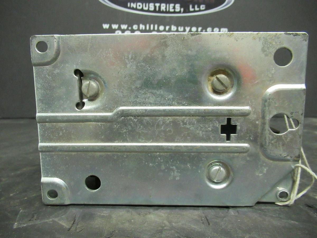 Used 45 AMP CUTLER HAMMER NEMA: 2 CONTACTOR C10DN3 COIL: 120 VAC **WARRANTY**