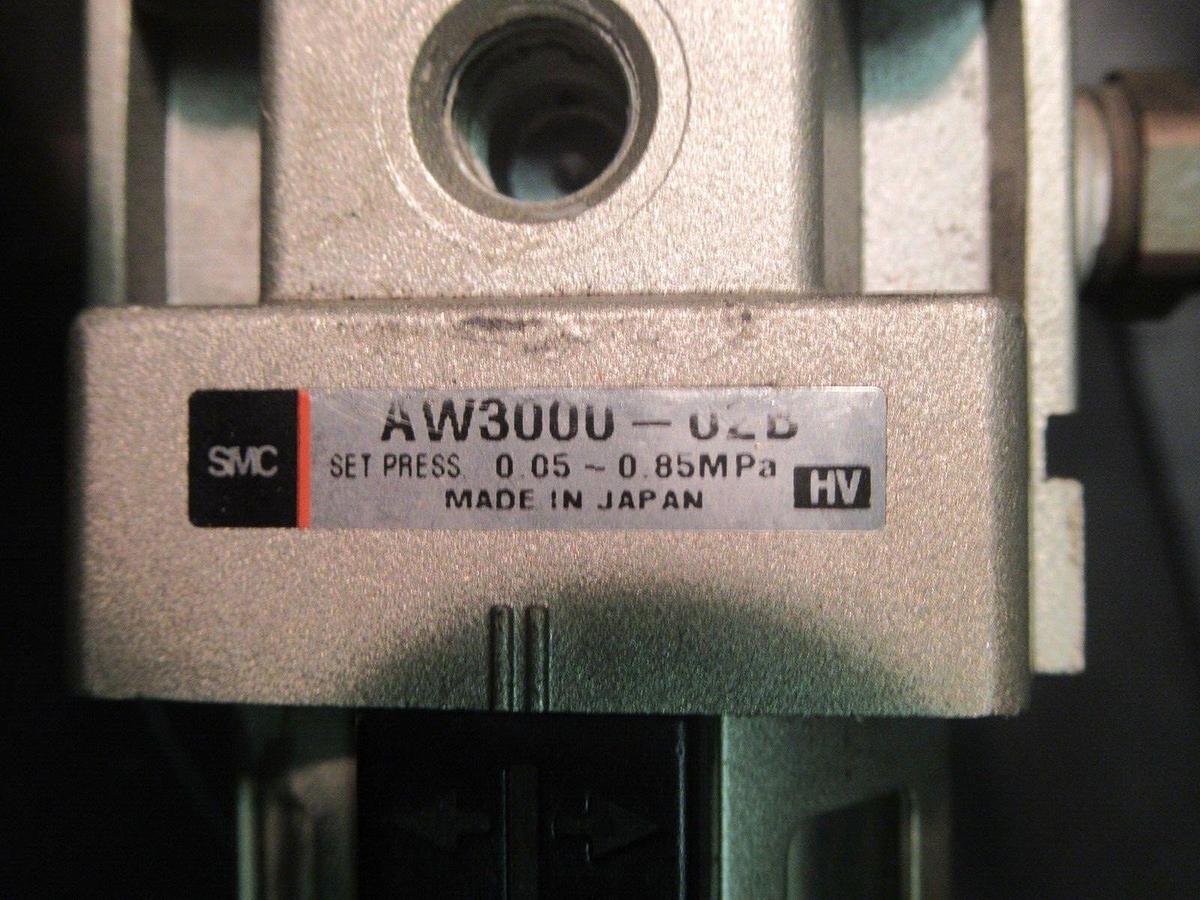 Used SMC AIR REGULATOR / FILTER AW3000-02B 0.05-0.85 MPA **WARRANTY INCLUDED**