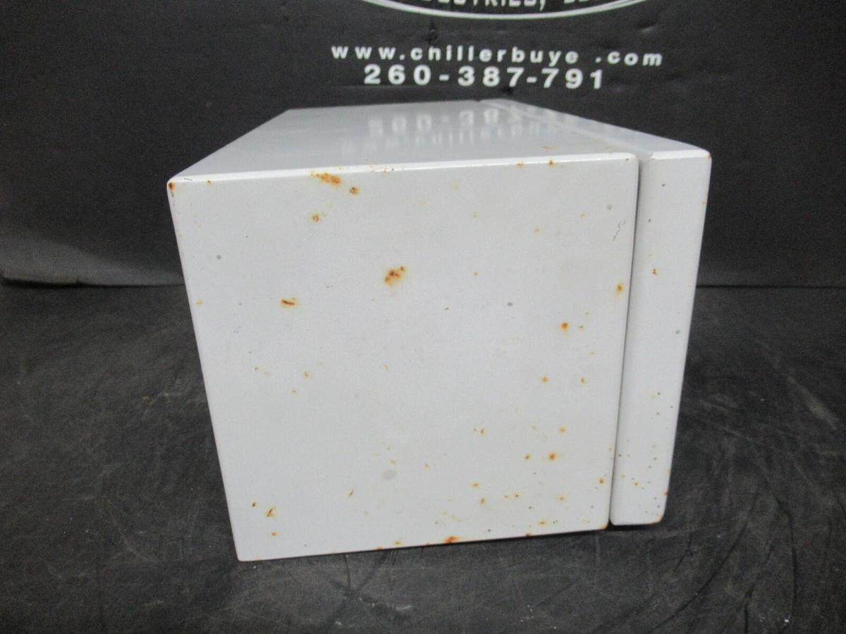 Used ENCLOSED TELEMECANIQUE STARTER LC1D16 W/ OVERLOAD RELAY LRD-076 25 AMP 600 V