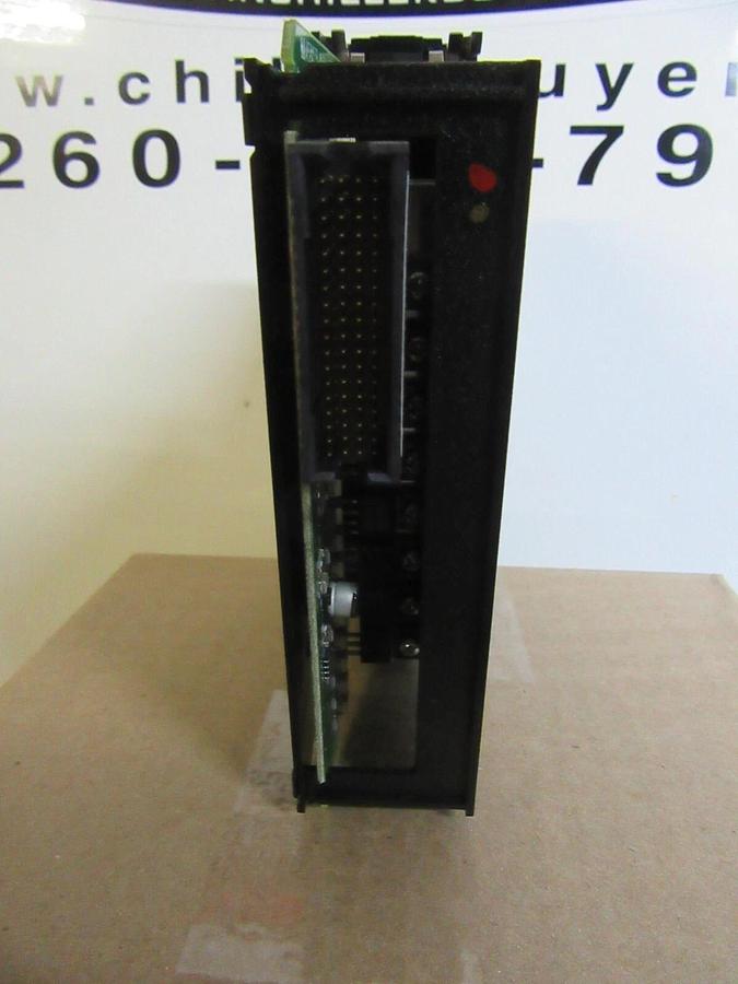 Used ALLEN BRADLEY AC OUTPUT MODULE 1756-OA16I/A 96194080 AC ISO OUT 16 POINT