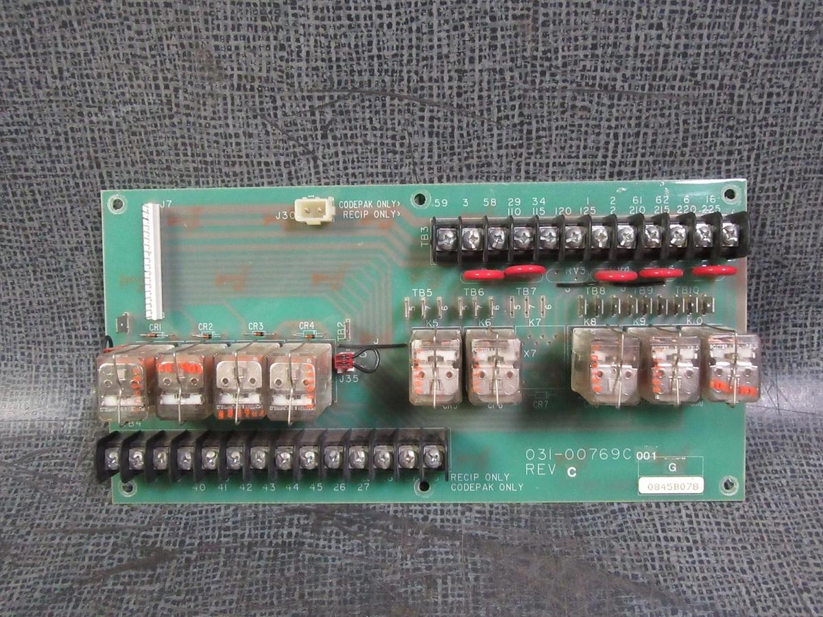 Used YORK CHILLER CIRCUIT BOARD RELAY MODEL/REVISION: 031-00769C001 REV C
