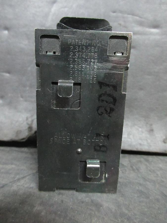 Used BULLDOG ELECTRIC / PUSHMATIC HACR BREAKER P-120 38258 20 AMP 240 VAC 1-POLE