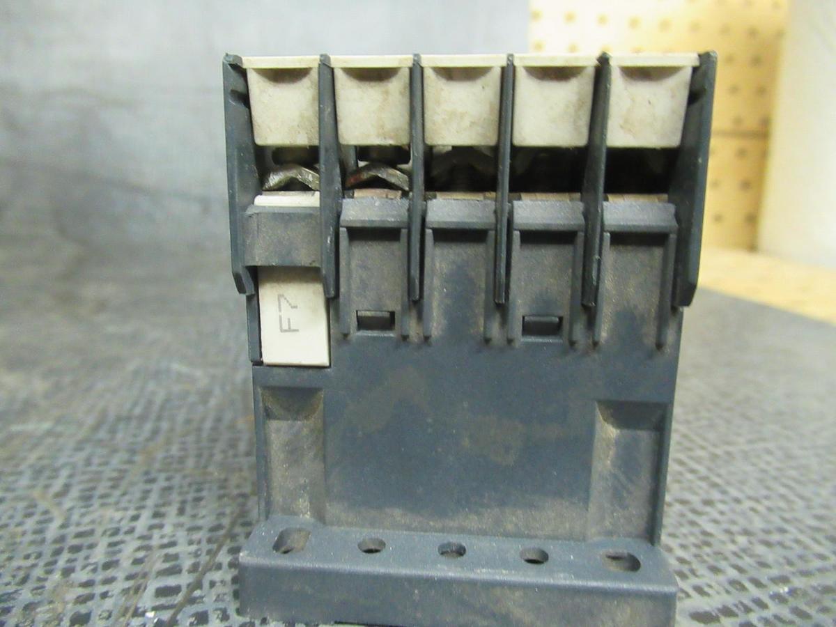 Used TELEMECANIQUE CONTACTOR LC1K06-01F7 600V 20A 3HP **WARRANTY INCLUDED**