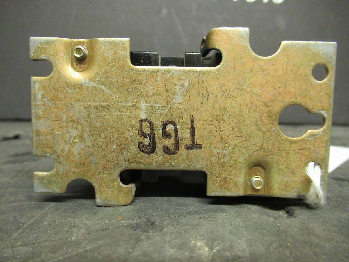 Used WESTINGHOUSE CONTROL RELAY BF11F 300 VAC 10 AMP COIL: 120 VAC