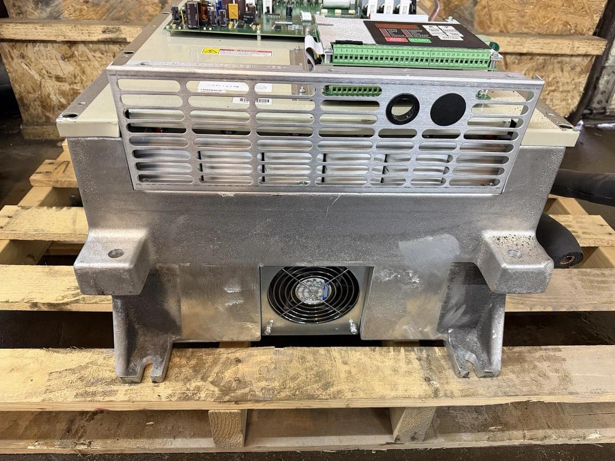 Used RELIANCE ELECTRIC LIQUIFLO VARIABLE SPEED DRIVE 41LR4060 344 kVA 480 VAC 414 AMP