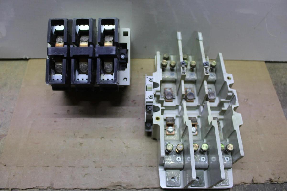 Used CUTLER HAMMER CONTACTOR C825LN6 360 AMP 600 VOLT 3-POLE 3-PHASE COIL: 120 VOLT