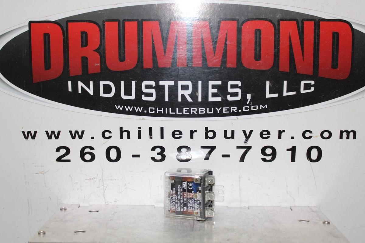 Used DELTROL CONTROLS RELAY 375F 30 AMP 600 VAC 2 HP 3PDT COIL: 12 VDC **WARRANTY**