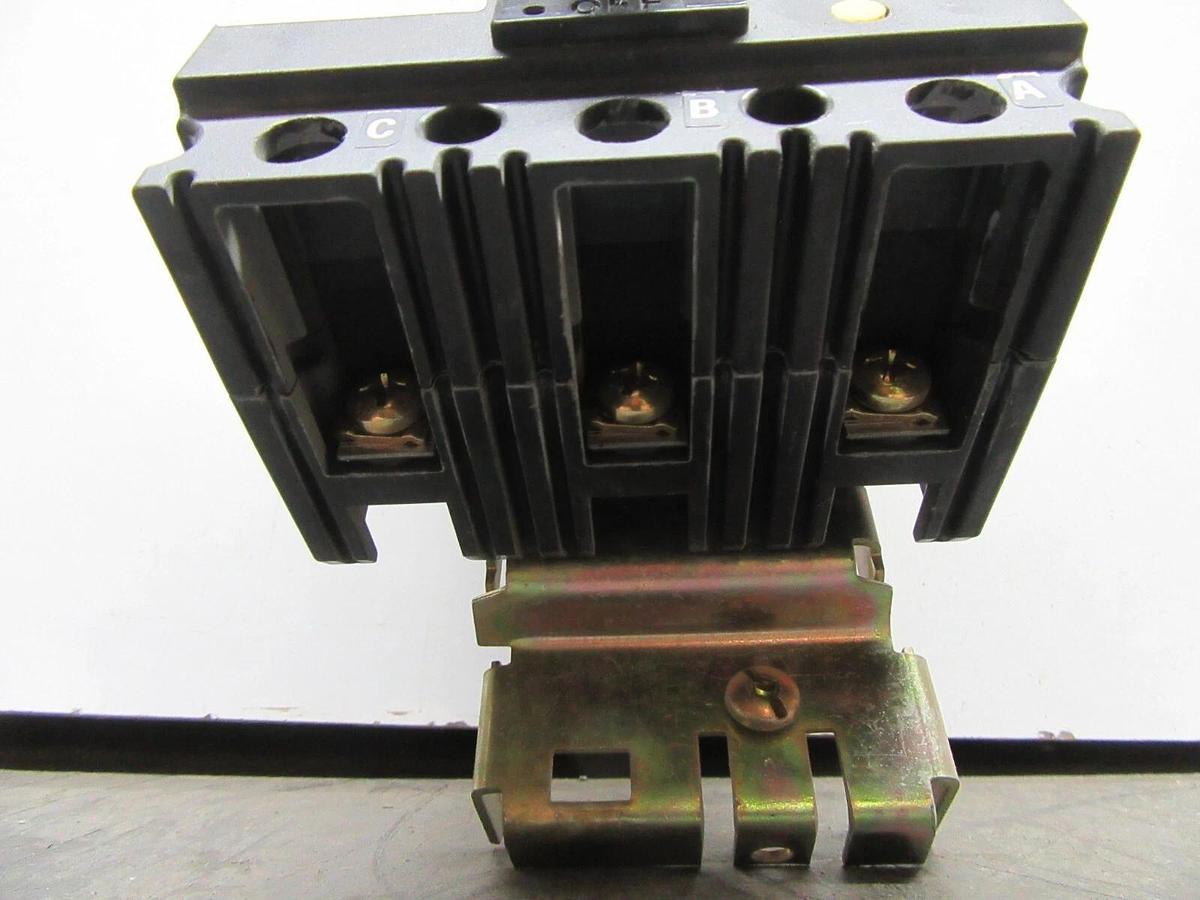 Used SQUARE D I-LINE CIRCUIT BREAKER FCB34030CBA 30 AMP 480 VAC 3-POLE **WARRANTY**