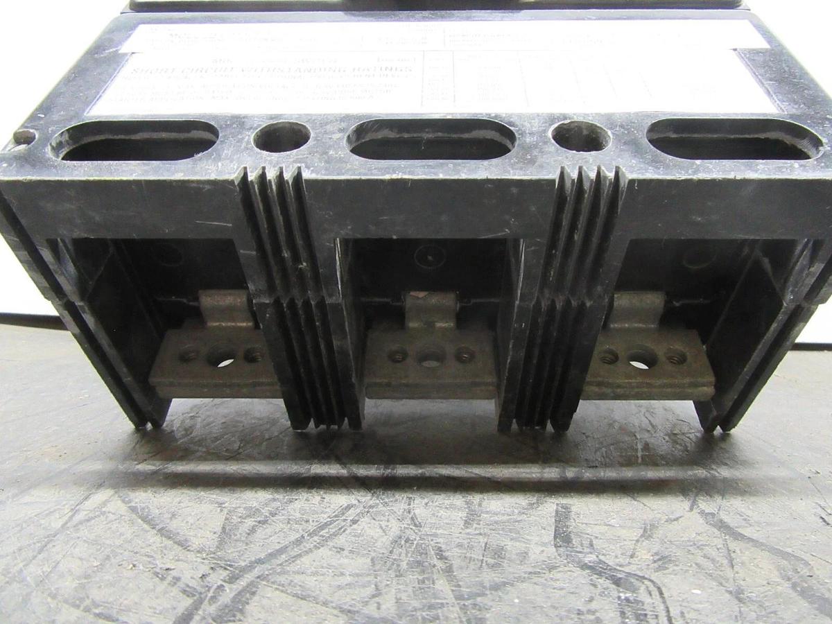 Used WESTINGHOUSE 3-POLE MOLDED CASE SWITCH LC3600WK 600 AMP TRIP 600 VAC