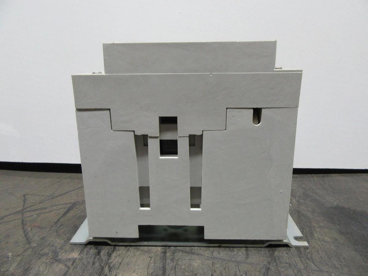 Used CUTLER HAMMER NEMA SIZE 4 CONTACTOR W201K4CF 135 AMP 600 VAC 100 HP 3-PHASE