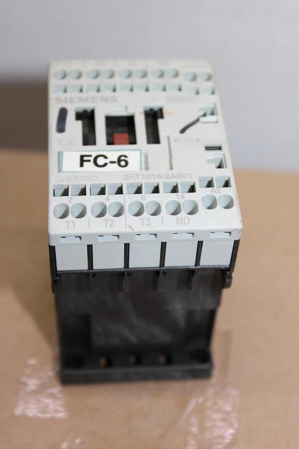 Used SIEMENS CONTACTOR 3RT1016-2AB01 600 VAC 7.5 HP 20 AMP **WARRANTY**