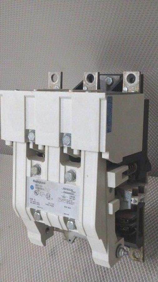 Used WESTINGHOUSE MOTOR CONTROL STARTER SIZE 5 270/300 AMP 600 VAC MODEL A201K5CAC