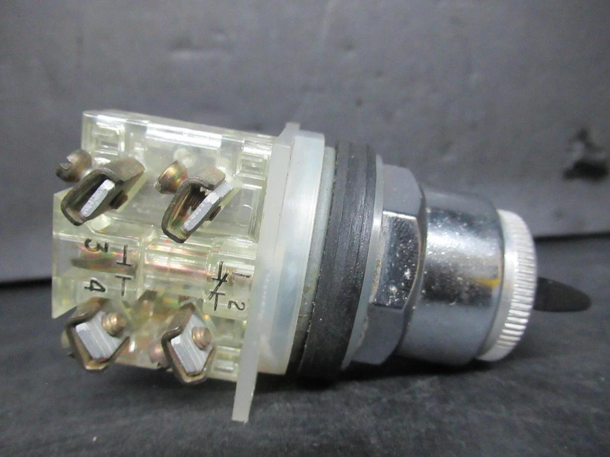 Used SQUARE D I/O SWITCH CONTACT BLOCK 9001-KA-1 SER. G 600 VAC 1.1 AMP **WARRANTY**