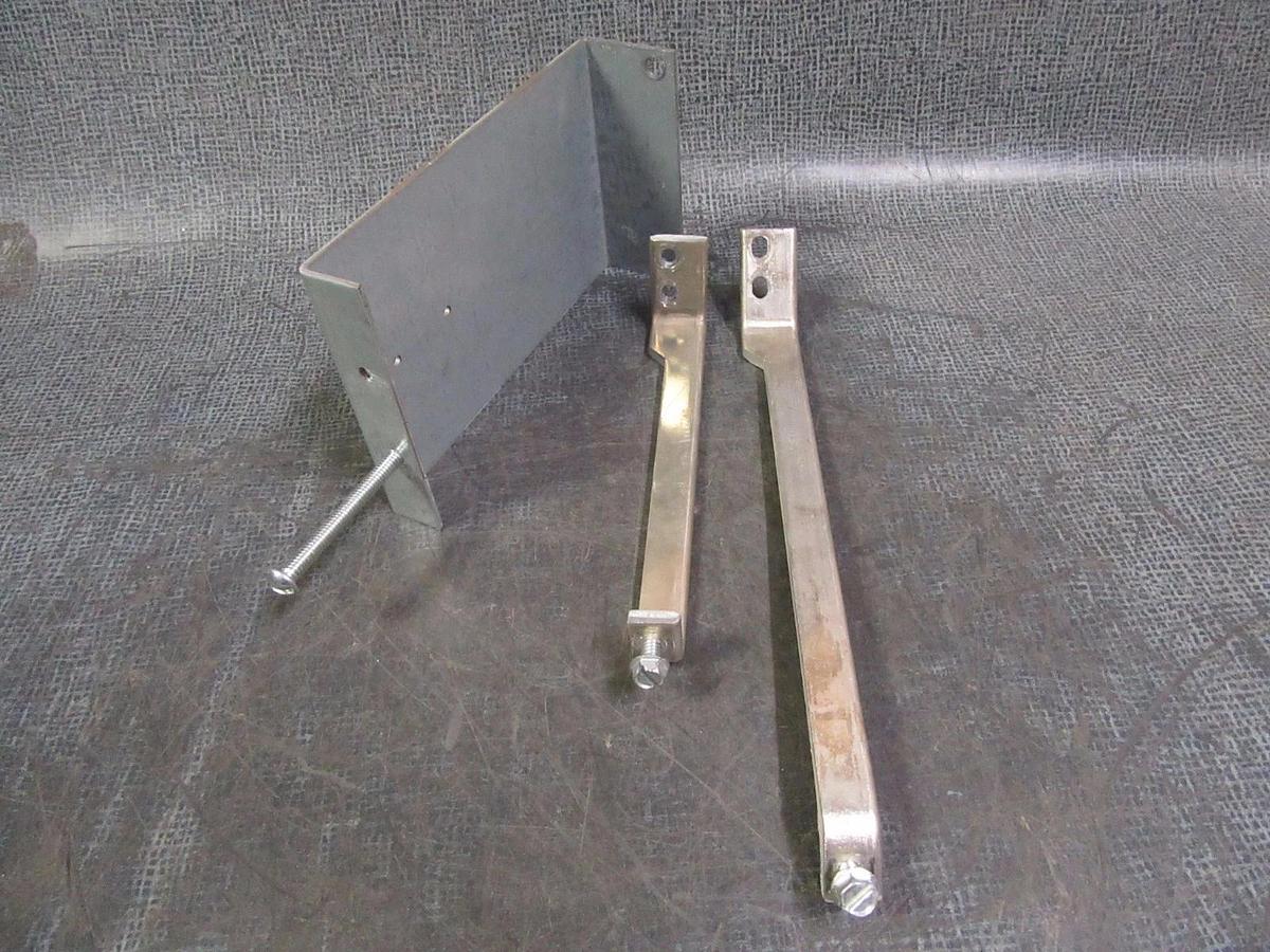 Used SIEMENS MOUNTING HARDWARE FOR QJ SERIES **30 DAY WARRANTY INCLUDED**