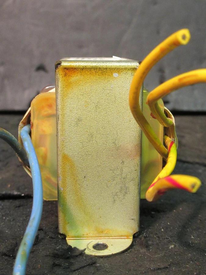 Used PRECISION INC. 019-0695-00 CONTROL TRANSFORMER 046738114 24 VAC PRIMARY TO 18 V