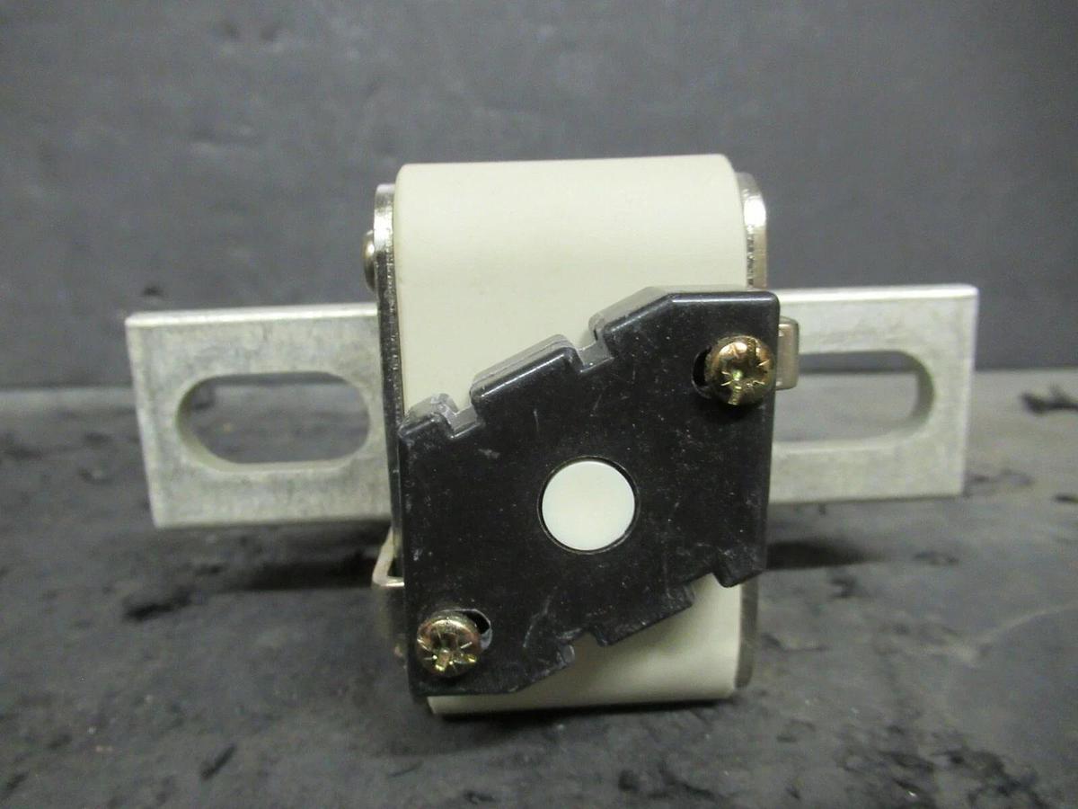 (1 ea) NEW IN BOX BUSS SEMITRON SPP-7E1200 1200 AMP 700 V FUSE BUSSMANN COOPER