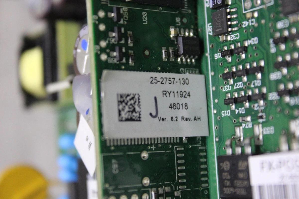 Used JOHNSON CONTROLS FX-PCG1611-1 CIRCUIT BOARD 27-5532-196 W/ 25-2757-130