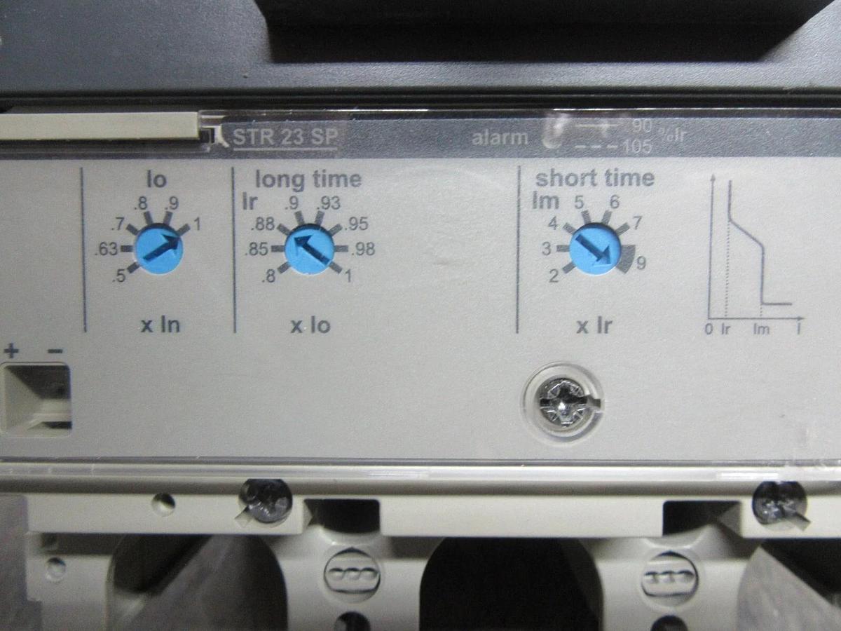 Used SQUARE D POWERPACT CIRCUIT BREAKER 604293P2 400 AMP 3-POLE 600 VAC