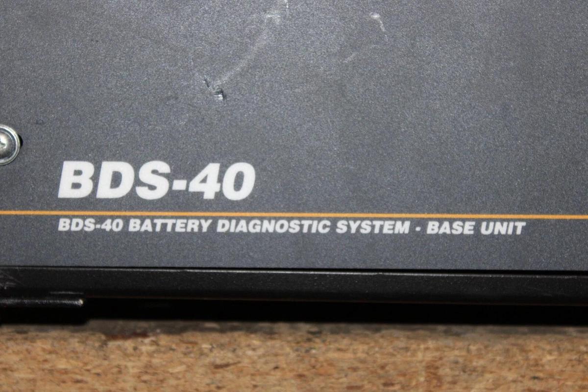 Used ALBER BDS-40 BATTERY DIAGNOSTIC SYSTEM BASE UNIT 1003750P-CRAB61 120 VAC