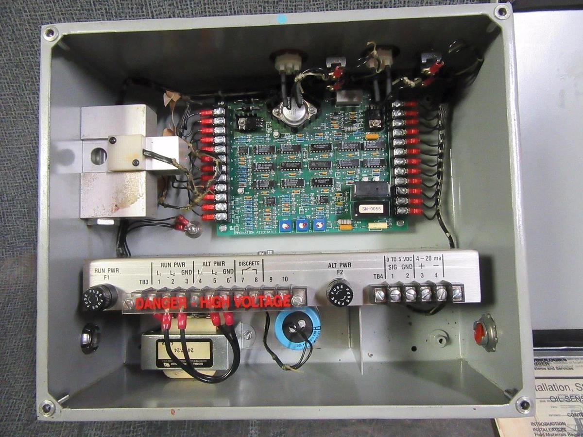 Used CARRIER OIL-SENSE QUALITY MONITORING SENSOR 32GA400504 115V 1 PHASE