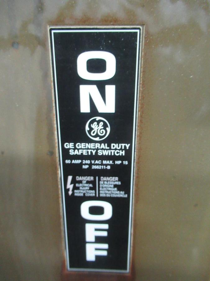 Used GE ENCLOSED INDOOR SAFETY SWITCH TGN3322R MODEL: 8 60 AMP 240 VAC 3R ENCLOSURE