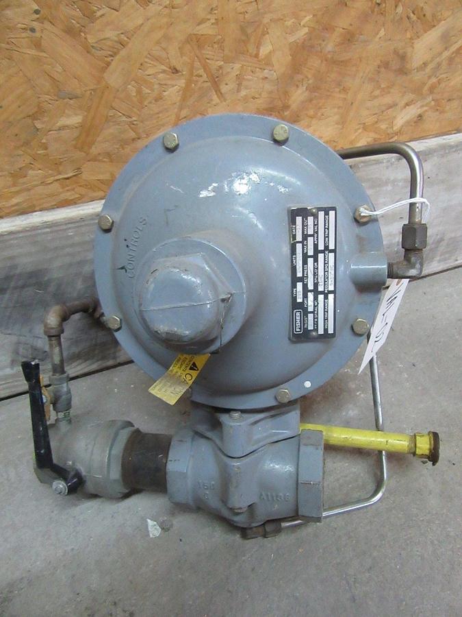 Used FISHER PRESSURE REGULATOR TYPE: 299 2" INPUT: 60PSI OUTPUT: 45PSI **WARRANTY**