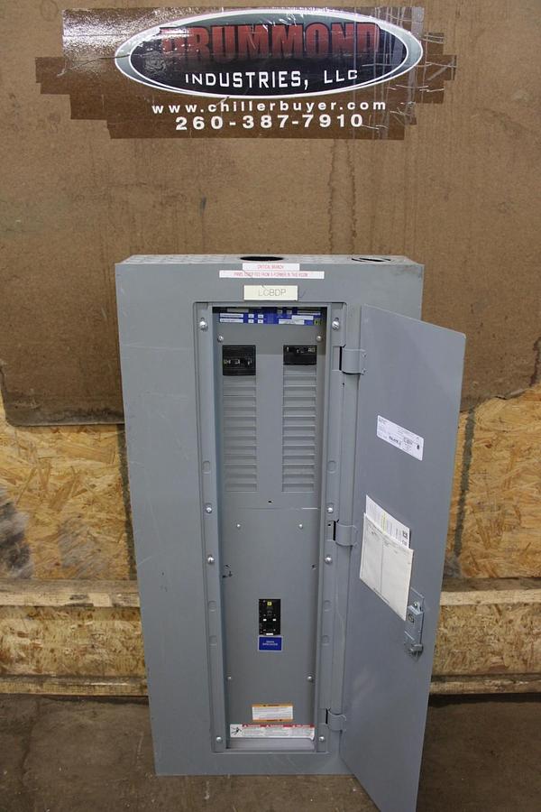 Used SQUARE D TYPE 1 NQOD MAIN SERVICE PANEL 12144593240030001 250 AMP 30-SLOT 208V