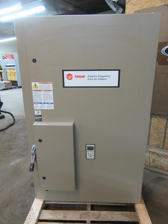 Used TRANE TRACER ADAPTIVIEW RETROFIT LIQUID CHILLER CONTROLLER CRVE203 480 V 250 HP