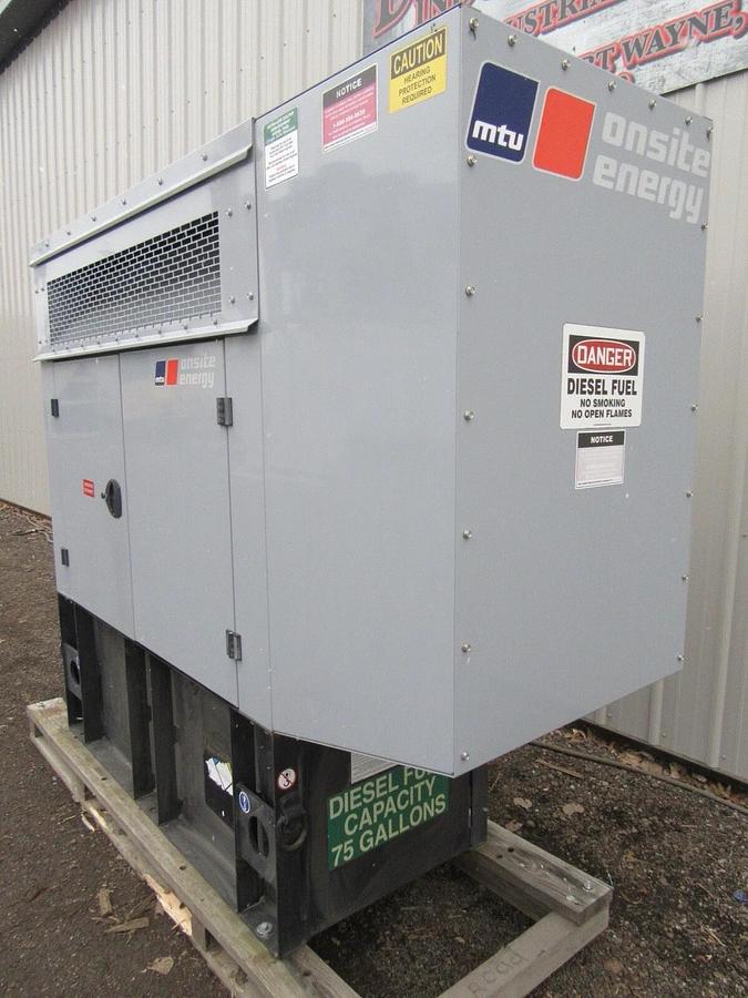 Used 20 KW DIESEL GENERATOR ISUZU MTU 2016 176 HRS 120/240 VOLT 1 PH SOUND ENCLOSED