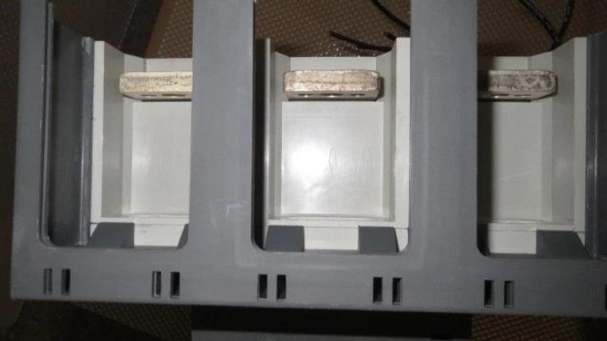 Used ABB D/C BREAKER SACE S6 600 AMP, 600 VAC 500 VDC W/ 600 AMP TRIP, 2 POLE