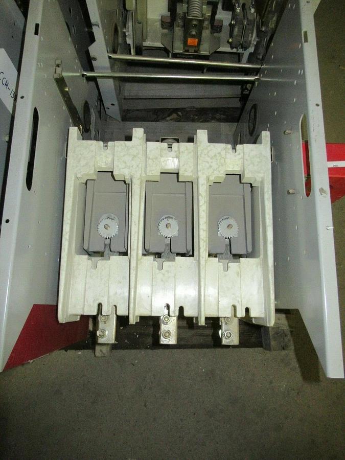 Used CUTLER HAMMER SRNR3NL4E1-C250MB44 / SJS50VW430 CONTACTOR 360 AMP 4160 VOLTS