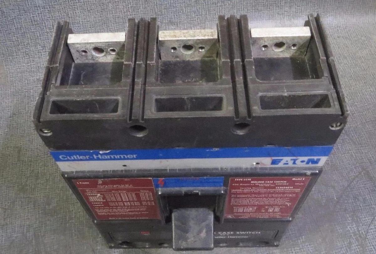 Used 400 AMP CUTLER HAMMER MOLDED CASE SWITCH 600 VAC 3 POLE MODEL: LS36040YE