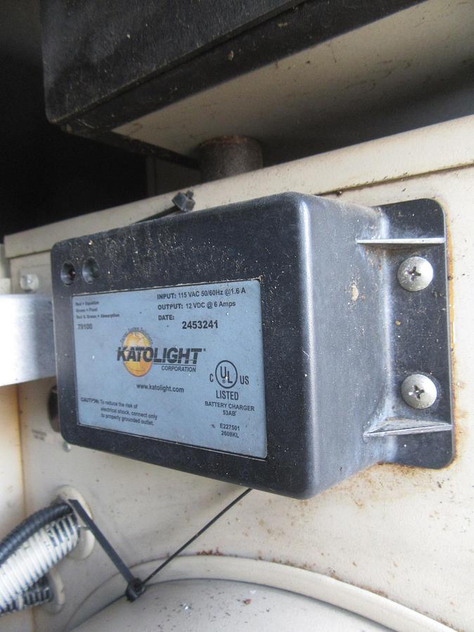 Used 60 KW DIESEL GENERATOR KATOLIGHT 120/240V RE-CONNECTABLE SOUND ENCLOSED 884HRS