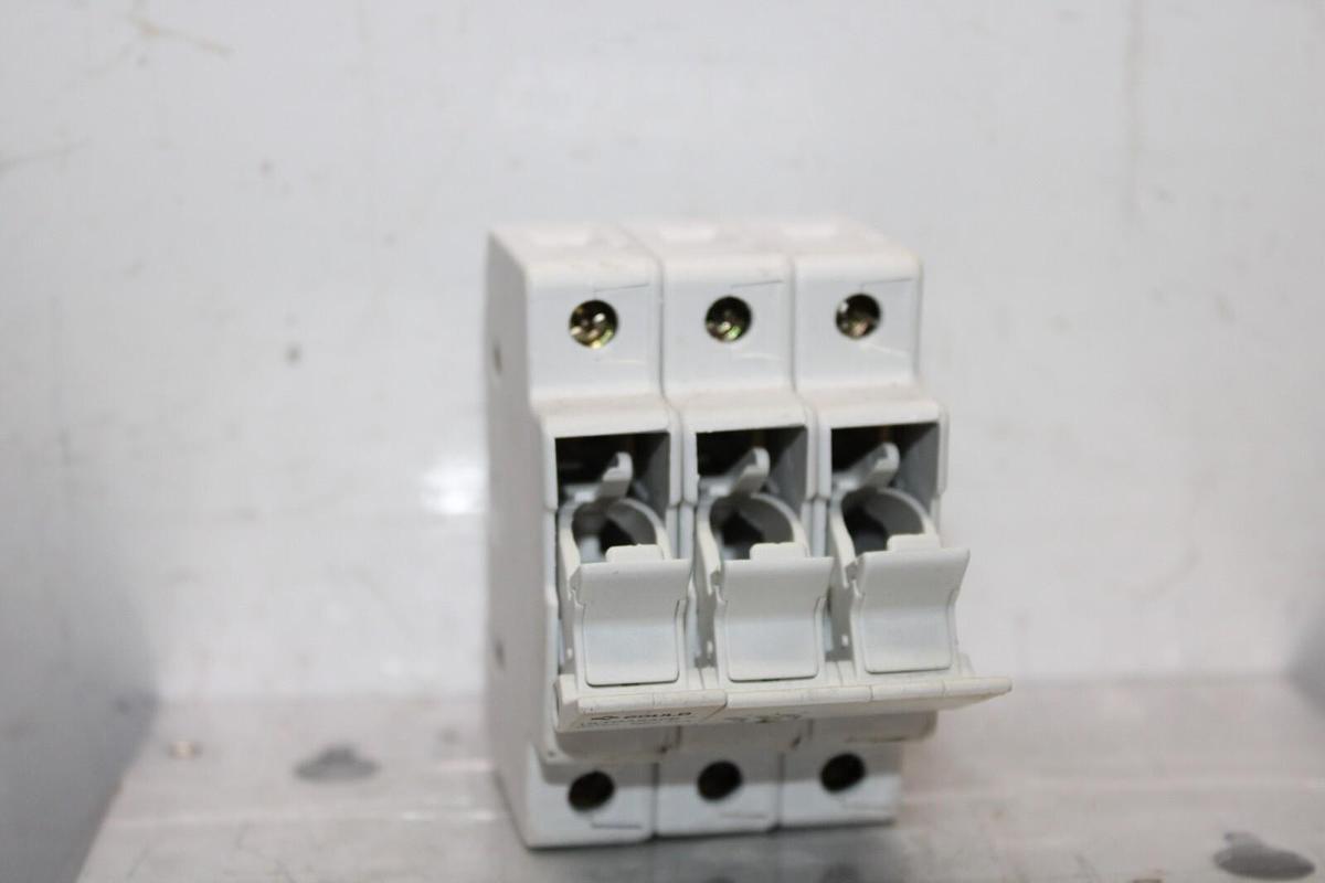Used GOULD ULTRASAFE FUSE HOLDER USM3 3-POLE 600 VOLT 30 AMP **WARRANTY**