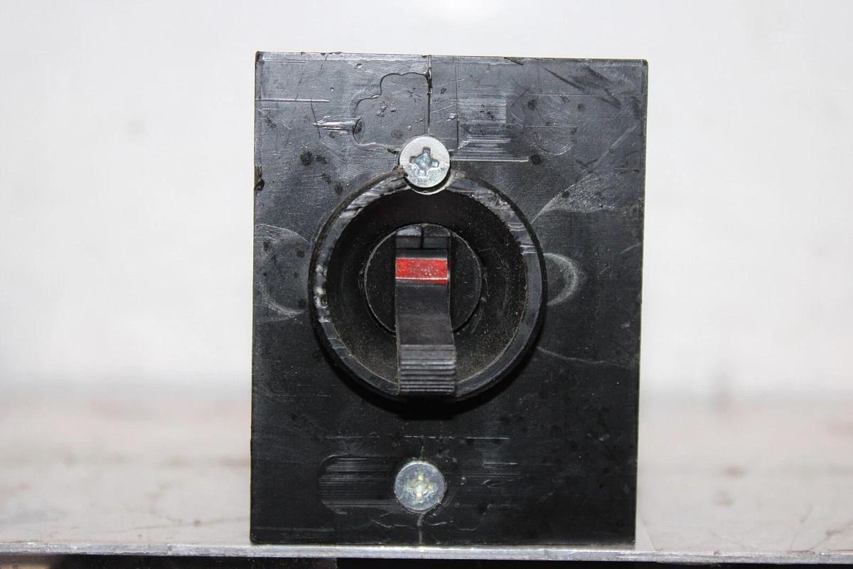 Used INSTRUMENT TRANSFORMERS SENSOR INPUT GFM253 30 AMP 277 VAC *WARRANTY*