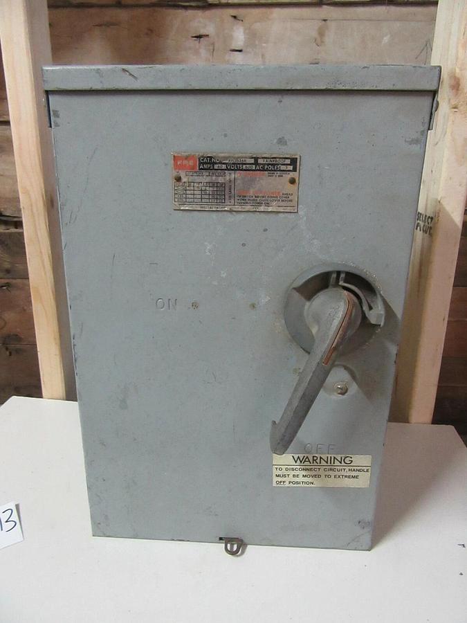 Used FPE FEDARAL PACIFIC RH5636R NON-FUSIBLE DISCONNECT NEMA 3R 60 AMPS 600 VAC