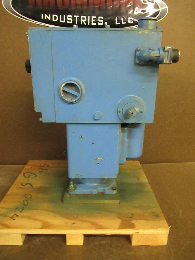 Used WOODWARD EGB SPEED GOVERNOR 10-C 10 FT/LB DESIGNATION 8240-111 RPM 600 - 1184