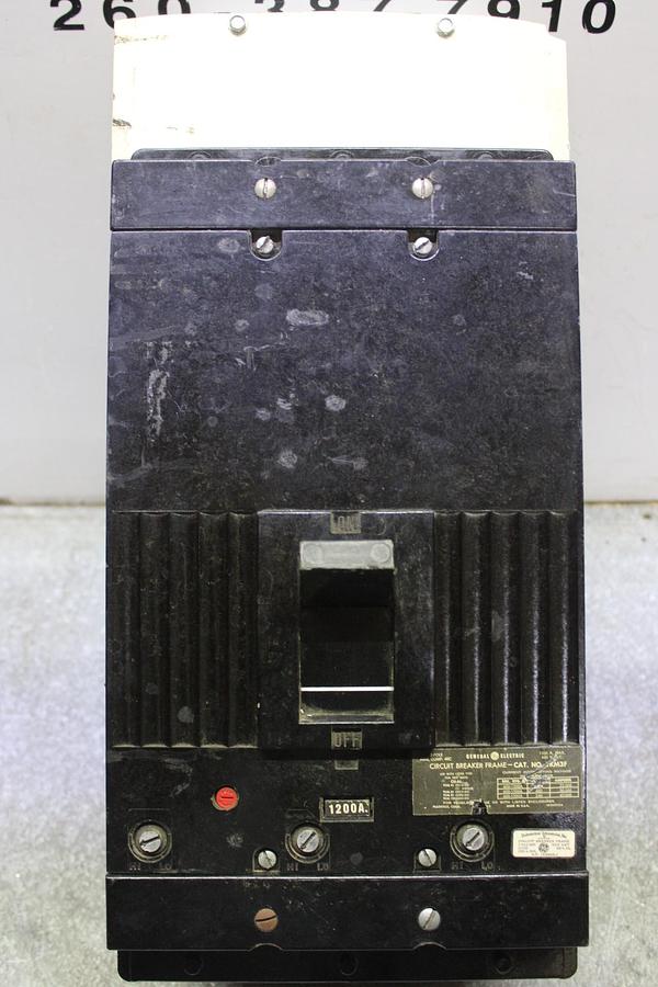 Used CUTLER HAMMER CIRCUIT BREAKER LDC3600F 600 AMP 600 VAC 3-POLE LDC-100K