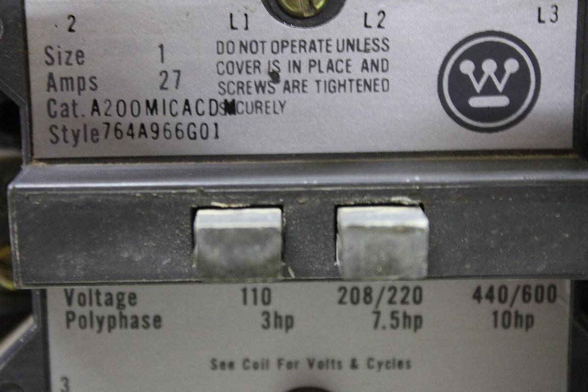 Used WESTINGHOUSE DS MCC DISCONNECT 672B294G01 30 AMP 600 VAC 25 HP SIZE 1