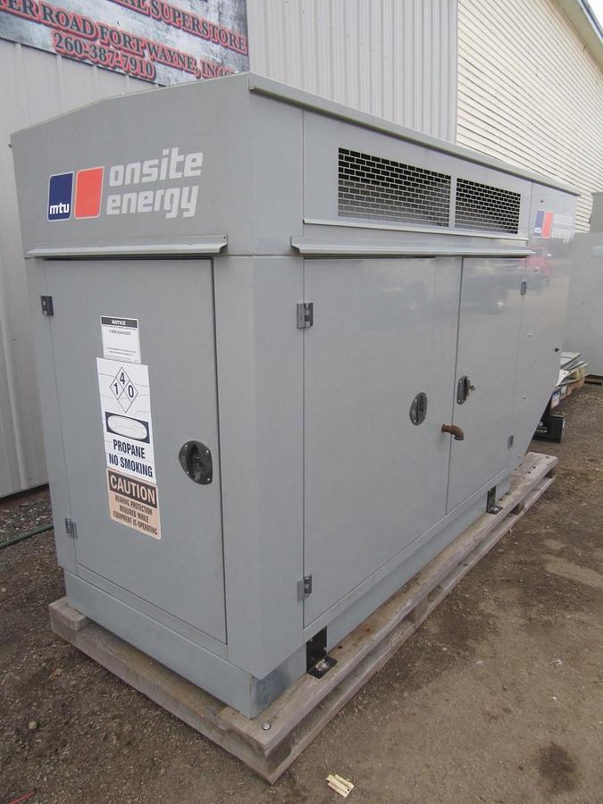 Used 30 KW GENERATOR MTU 4.3 NAT. GAS LP PROPANE 120/240 VOLT 1PH 231 HRS 40KW 2014